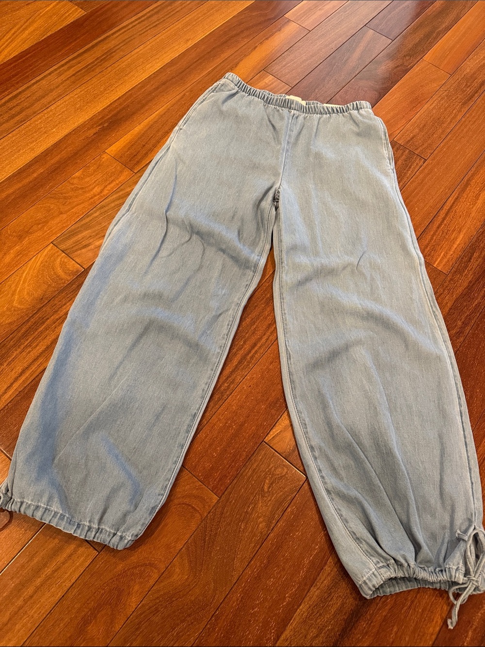 H&M Light Blue Women's Barrel Leg Denim Joggers NWT